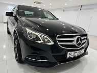 Mercedes Benz E200 Sedan R18 LED 2015 Black