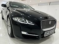 Jaguar XJ 2.0 TSS Sunroof 2016 Black Push Start