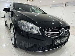 Mercedes Benz A180 R17 LED 2015 Black Revcam