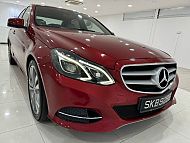 Mercedes Benz E200 Sedan R18 LED 2015 Red