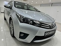Toyota Corolla Altis 1.6L CVT Elegance LED Keyless Silver 2015