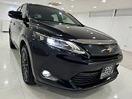 Toyota Harrier 2.0 CVT 2015  Sunroof Rear Entertainment