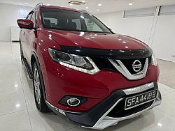 Nissan X-TRAIL 2.0 CVT ABS 4WD Sunroof 2015 Red BodyKit Rear Entertaiment