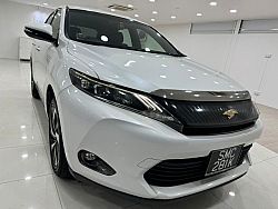 Toyota Harrier 2.0 CVT 2015 Sunroof White Rear Entertainment