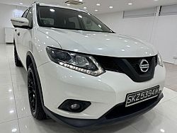 Nissan X-Trail 2.0 CVT Sunroof 4WD 2016 White Rear Entertainment Android Player