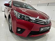 Toyota Corolla Altis 1.6L CVT Elegance LED Keyless Red 2015