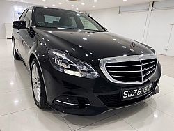 Mercedes Benz E200 Sedan R17 2015 Black keyless