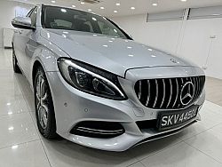 Mercedes Benz C200 AT Sunroof 2015 Silver Push Start