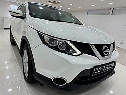 Nissan Qashqai 1.2 DIG-T CVT Revcam 2015 White
