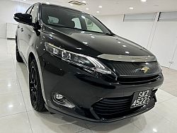 Toyota Harrier 2.0 Sunroof 2015 Black Rear Entertainment Android Player