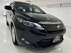 Toyota Harrier 2.0 Premium 2016 Sunroof Rear Entertainment Black