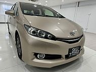 Toyota Wish 1.8 CVT Elegance 2015 Beige Push Start