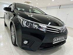 Toyota Corolla Altis 1.6L CVT Elegance LED Keyless Black 2015