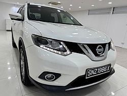 Nissan X-TRAIL 2.0 CVT ABS 4WD Sunroof 2015 White