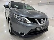 Nissan Qashqai 1.2 DIG-T CVT Revcam 2015 Rear Entertainment Grey
