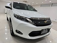 Toyota Harrier Premium 2.0 Sunroof 2016 White Rear Entertainment