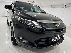 Toyota Harrier 2.0 Sunroof 2016 Black Rear Entertainment