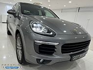 Porsche Cayenne Diesel E2-II TIP E6 Grey Rear Entertainment