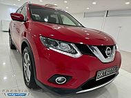 Nissan X-Trail 2.0 CVT Sunroof 4WD 2015 Red Rear Entertainment
