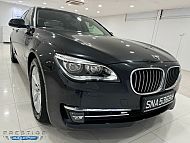 BMW 740LI AT Sunroof LED NAV HUD 2015 Grey Rear Entertainment