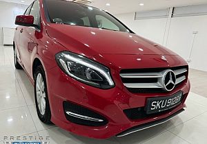 Mercedes Benz B180 Style R16 LED BI Revcam 2015 Red