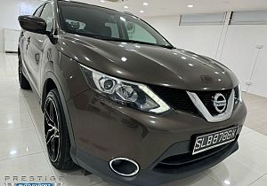 Nissan Qashqai 2.0 CVT Sunroof 2015 Grey Sunroof Rear Entertainment