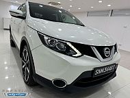 Nissan Qashqai 2.0 CVT Sunroof 2016 White Sunroof Rear Entertainment