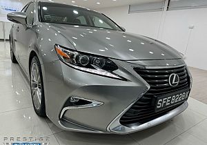 Lexus ES250 Luxury Auto 2016 Silver Revcam Sunroof