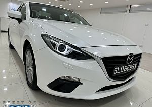 Mazda 3 1.5 SP 2016 Sunroof Push Start White