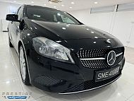 Mercedes Benz A180 R17 LED 2015 Black Revcam