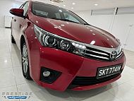 Toyota Corolla Altis 1.6L CVT Elegance LED Keyless Red 2015