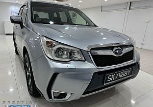 Subaru Forester 2.0XT Turbo 4WD Sunroof 2015 Silver Rear Entertainment