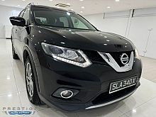 Nissan X-Trail 2.0 CVT Sunroof 4WD 2016 Black Rear Entertainment