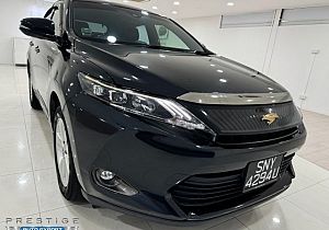 Toyota Harrier 2.0 Premium 2016 Sunroof Rear Entertainment Black