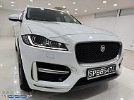 Jaguar F-Pace R-Sport 3.0 V6 SC Sunroof 2016 White Rear Entertainment