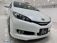 Toyota Wish 1.8 CVT Elegance 2016 White Push Start